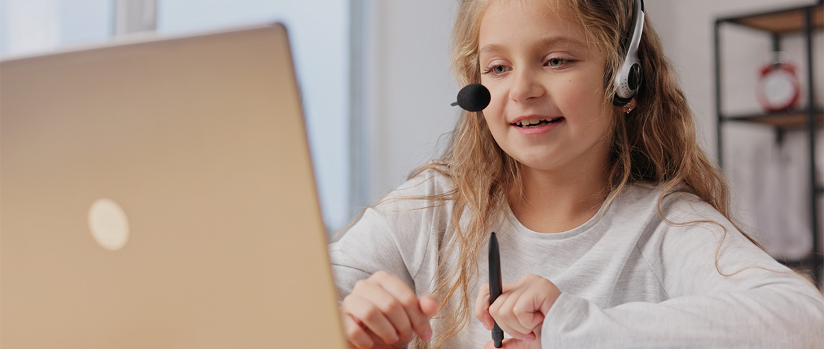 Supporting Students with Special Needs in an Online Environment